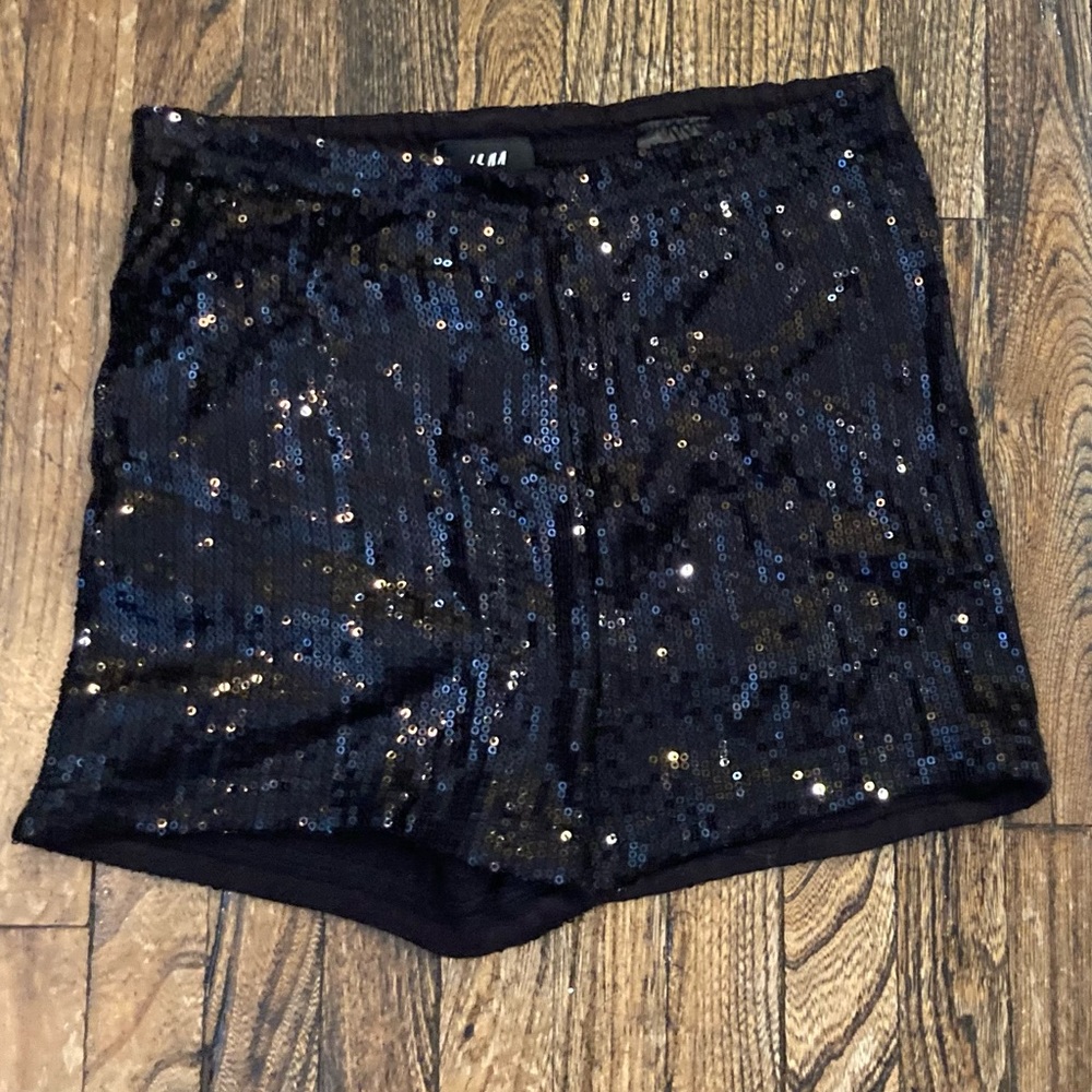 Black high waisted sequin short shorts by H&M